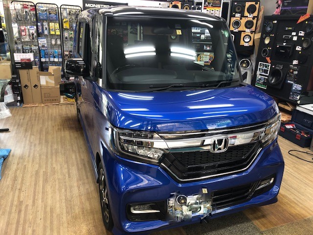 Honda ｎ ｂｏｘ リアガラス スモークフィルム施工